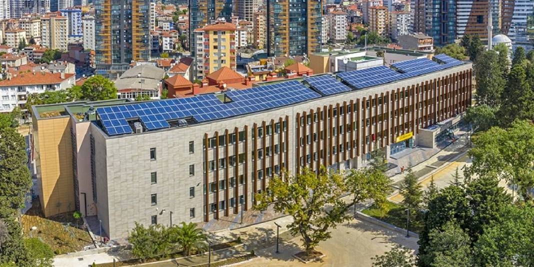 İşte Türkiye'nin en iyi 10 lisesi: Burada okuyanlar hem kendini hem de ailesini kurtarıyor 6